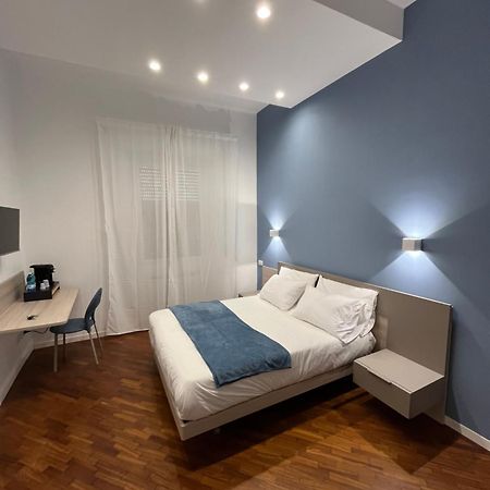 Maison Grimaldi Napoli Bagian luar foto