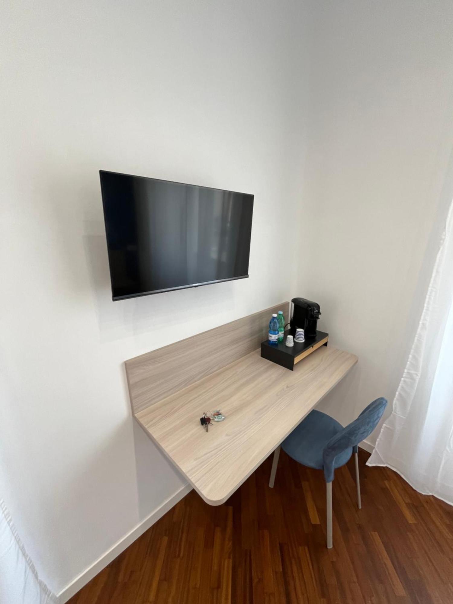 Maison Grimaldi Napoli Bagian luar foto