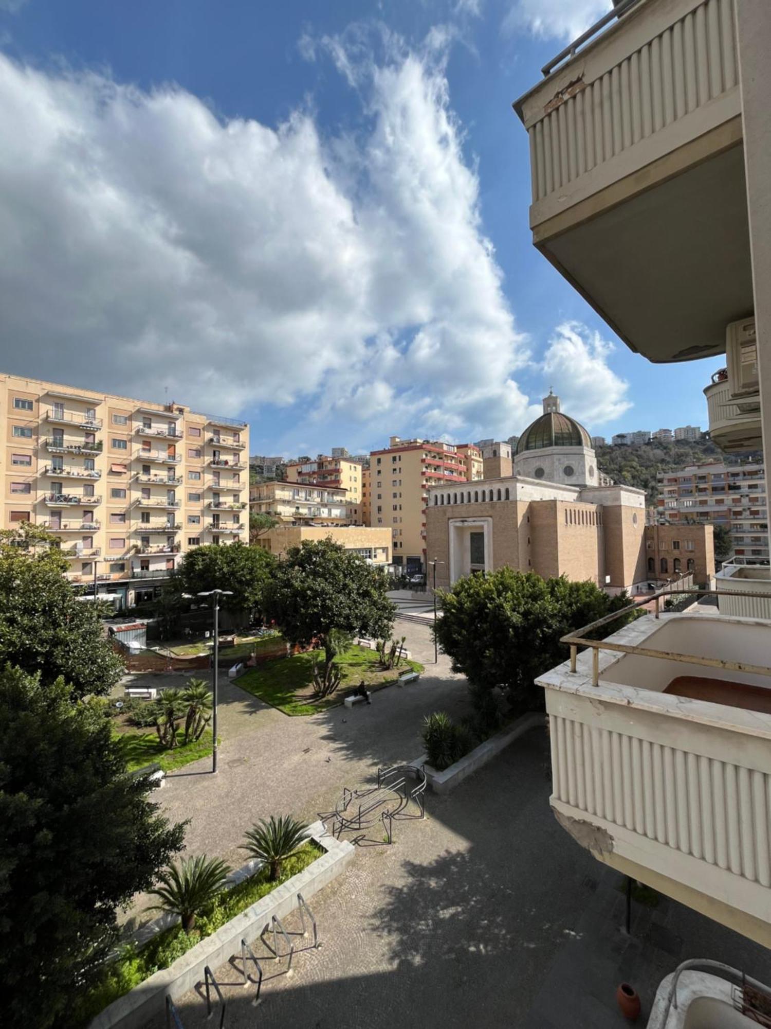 Maison Grimaldi Napoli Bagian luar foto