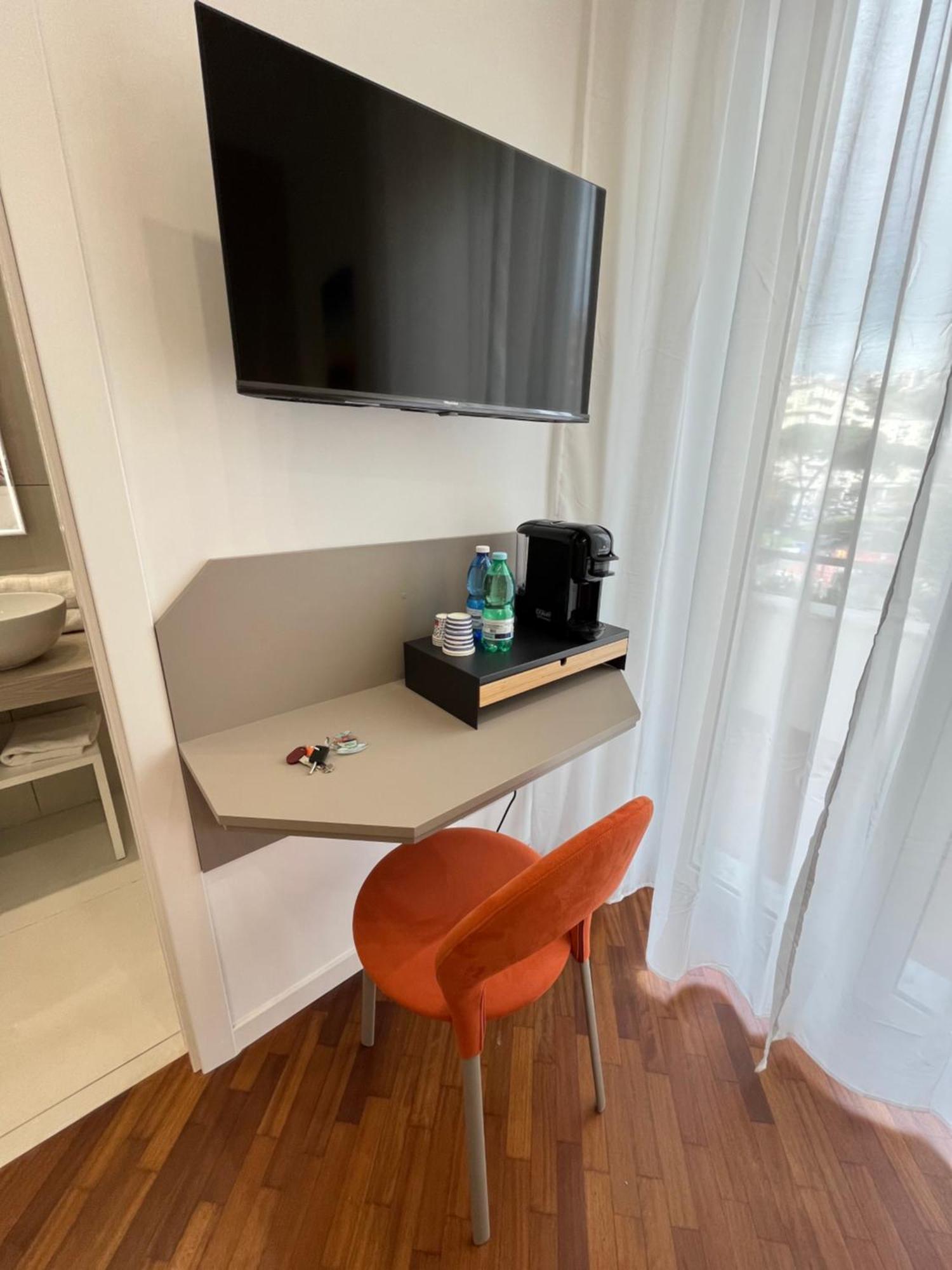 Maison Grimaldi Napoli Bagian luar foto