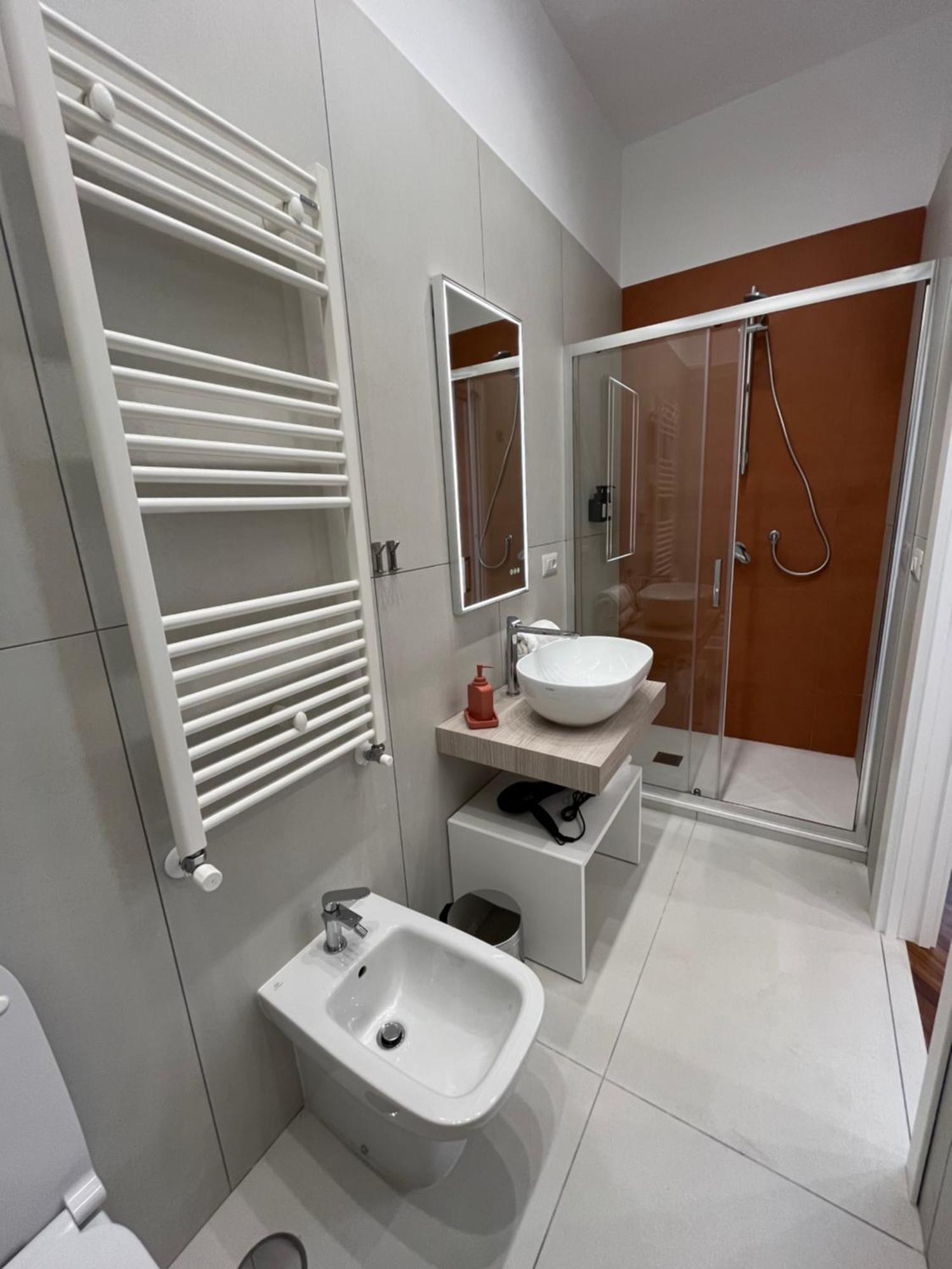 Maison Grimaldi Napoli Bagian luar foto