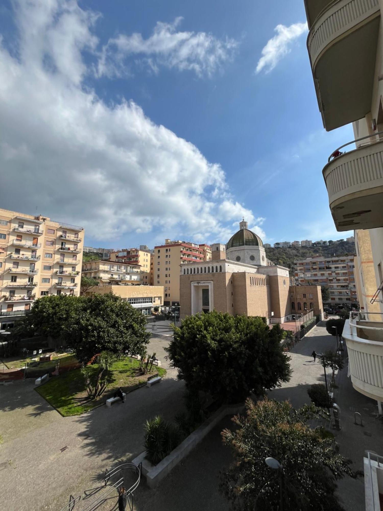 Maison Grimaldi Napoli Bagian luar foto