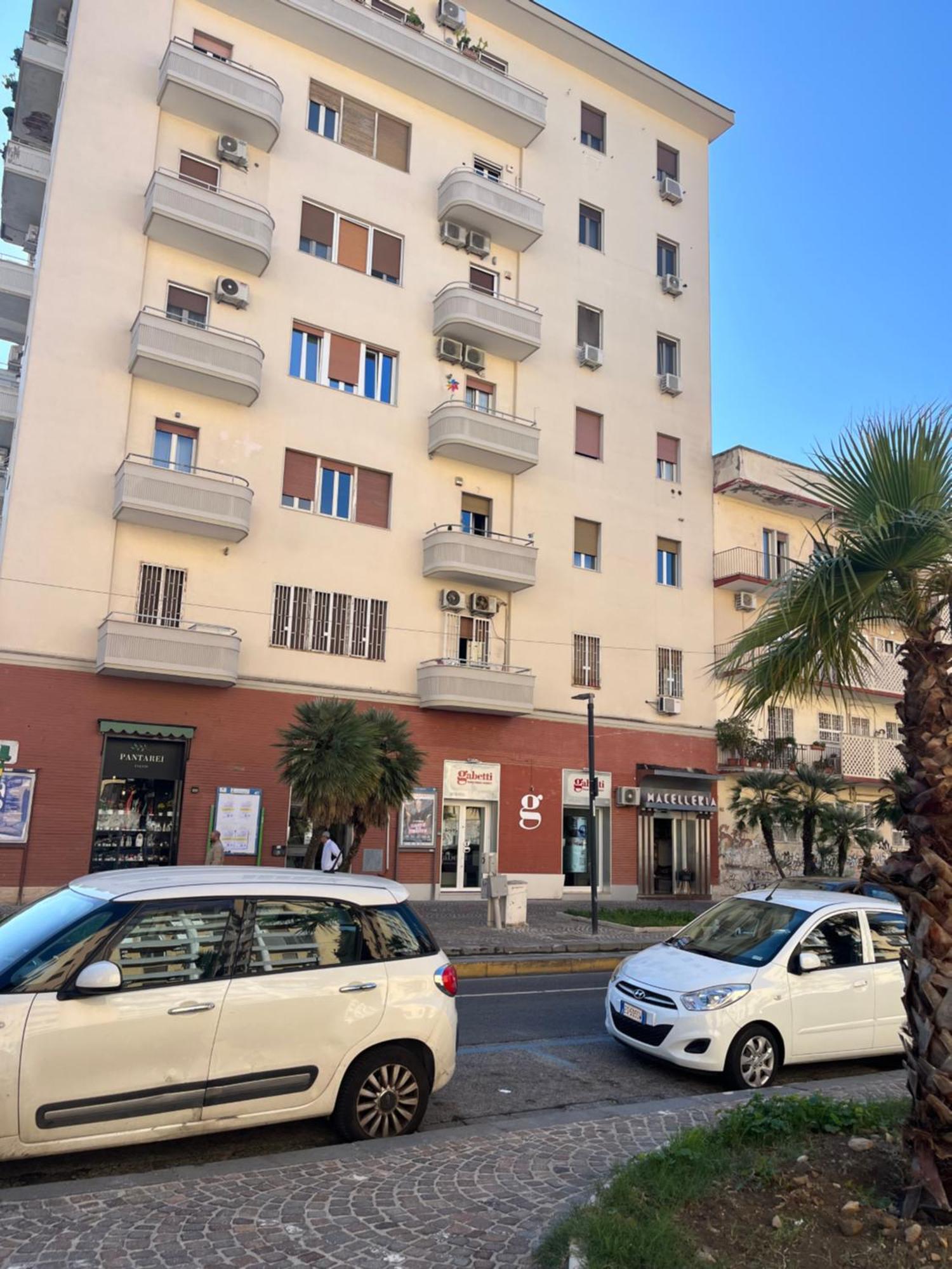 Maison Grimaldi Napoli Bagian luar foto